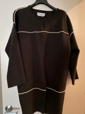 Nikki Jones Long Black Sweater SZ: L